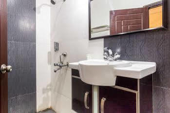 Ksr Park Hotel Haiderabad Buitenkant foto