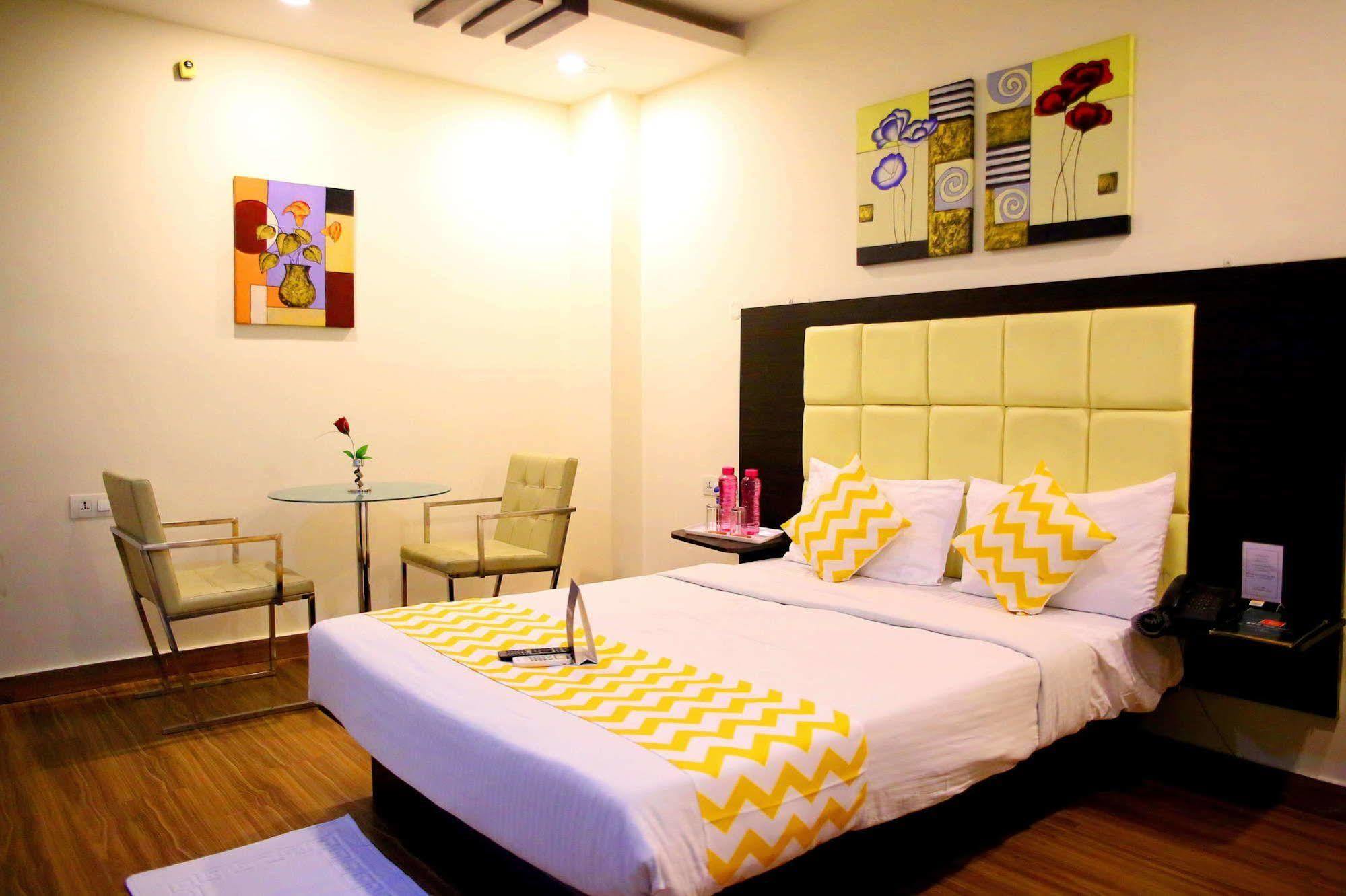 Ksr Park Hotel Haiderabad Buitenkant foto