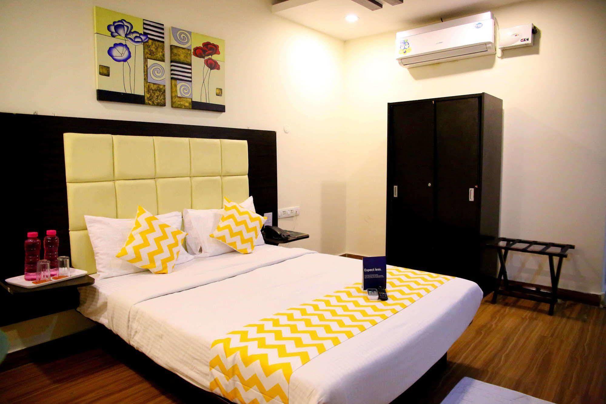 Ksr Park Hotel Haiderabad Buitenkant foto